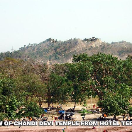 Hotel New Aditya Haridwār Exteriér fotografie