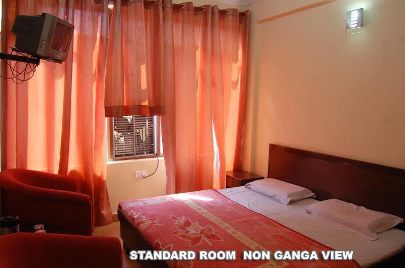 Hotel New Aditya Haridwār Exteriér fotografie