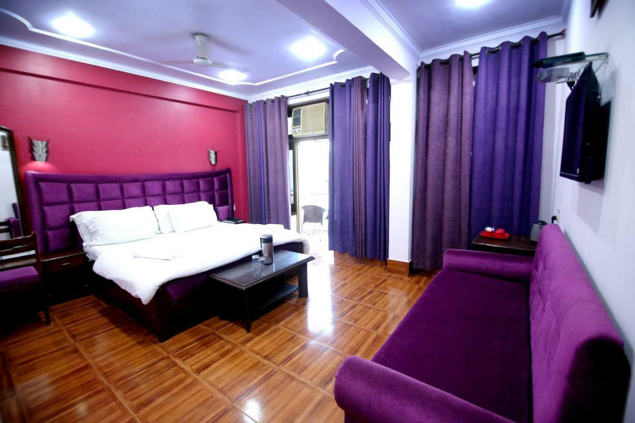 Hotel New Aditya Haridwār Exteriér fotografie